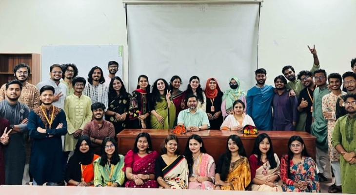 টিম উৎসবের নতুন নেতৃত্বে সভাপতি অধ্যাপক ড. সাইফুল্লাহ এবং সাধারণ সম্পাদক আদিবা